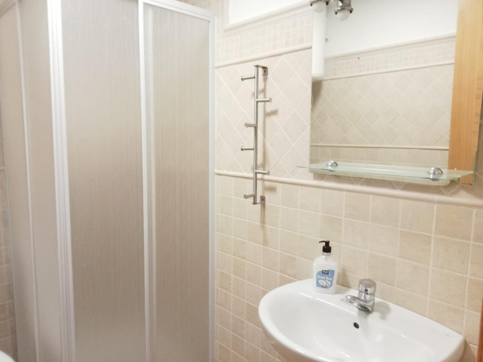 Hermoso Apartamento Centro De Малага Экстерьер фото