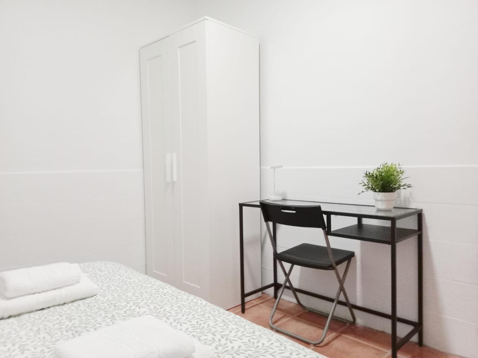 Hermoso Apartamento Centro De Малага Экстерьер фото