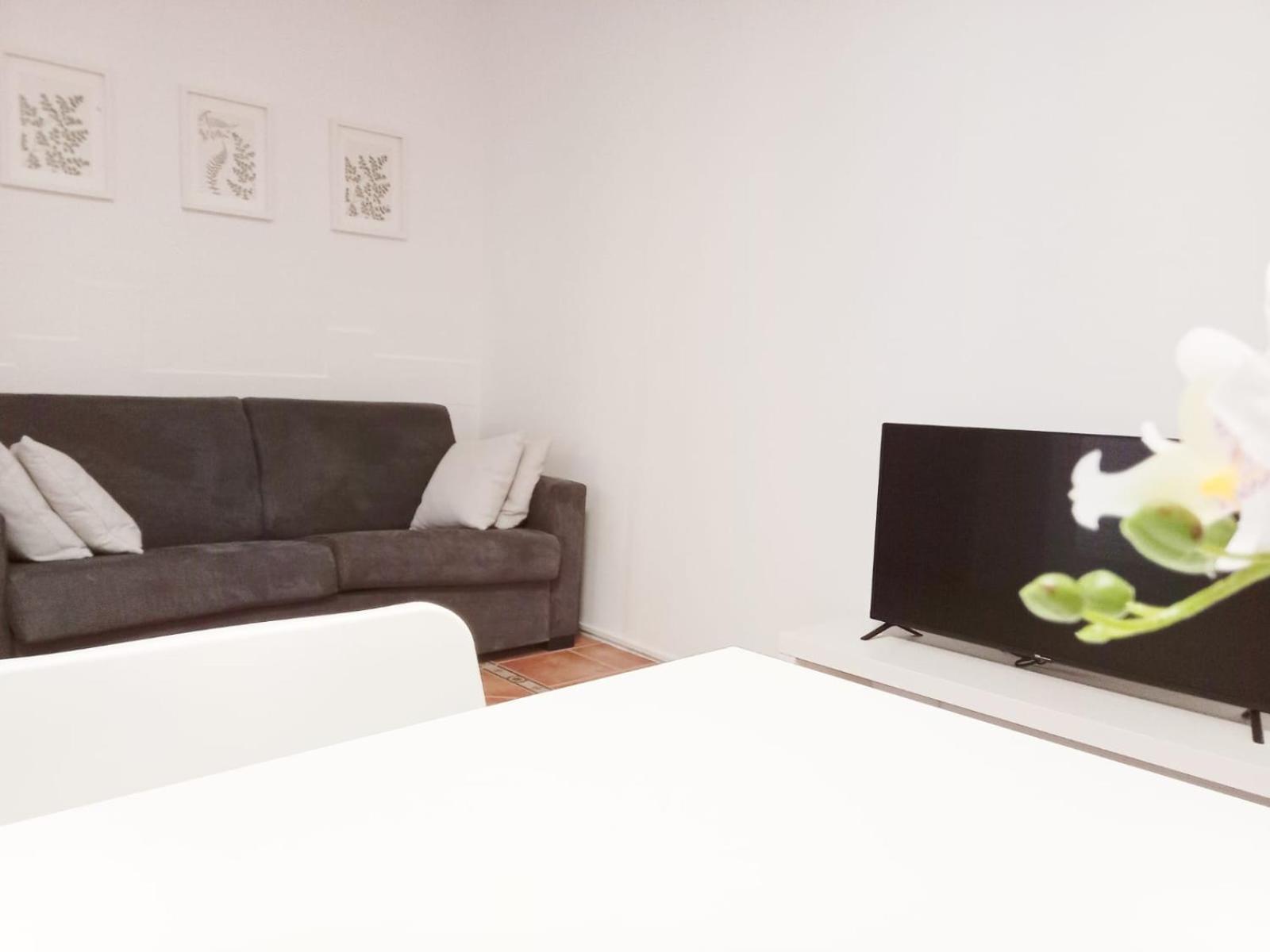 Hermoso Apartamento Centro De Малага Экстерьер фото